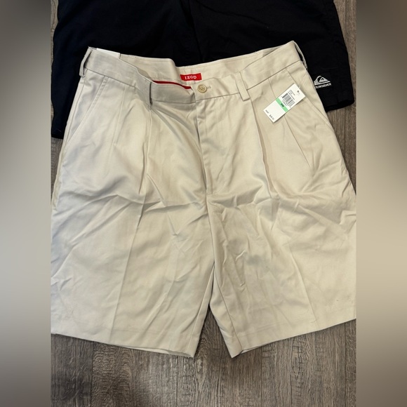 Lot of mens shorts 4. Quicksilver, adidas, IZOD. Hudson & Barrow NYC. New & used - Picture 5 of 11